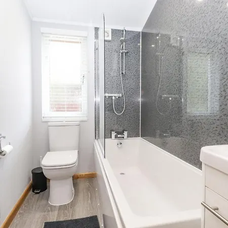 Lakes * ווינדרמר