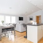 Lakes Holiday home *